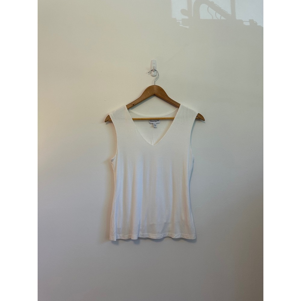 Veronica M White V-Neck Tank Top | Size Large